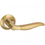 Комплект дверных ручек Kerron KM-9023 без запирания, алюминий, цвет матовое золото/глянцевый хром